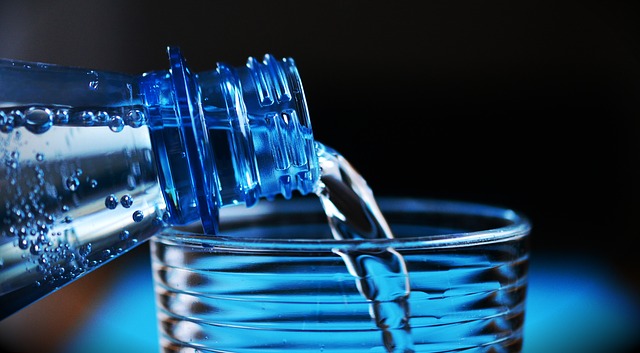 Mayores de toda España reciben consejos para mantener una adecuada hidratación