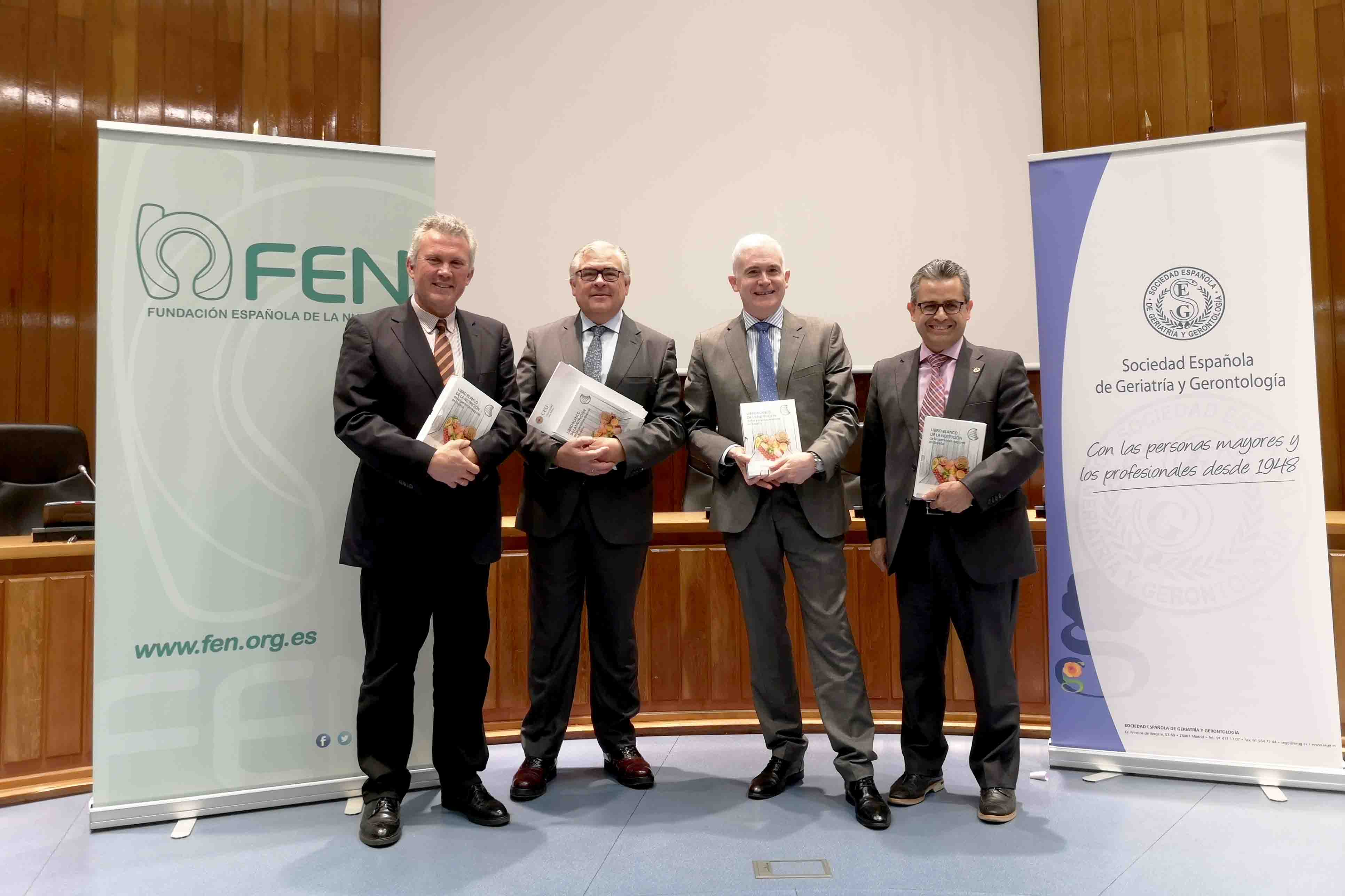 Nace el primer Libro Blanco de la Nutrición de las Personas Mayores en España