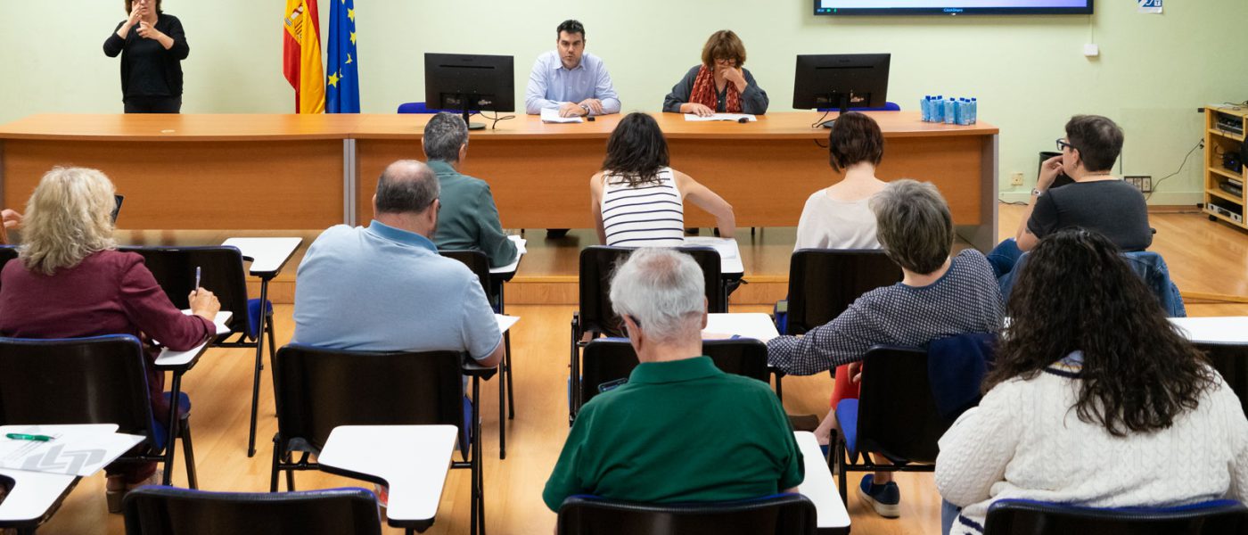 Inauguración de la jornada «Microedadismos: la discriminación sutil».